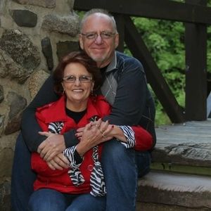 Meet your Posher, Joyce